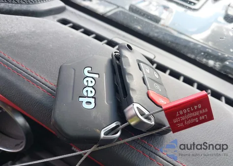 2022 Jeep Wrangler Unlimited Rubicon 4X4 z USA, uszkodzony, nr VIN 1C4JJXFMXNW208976